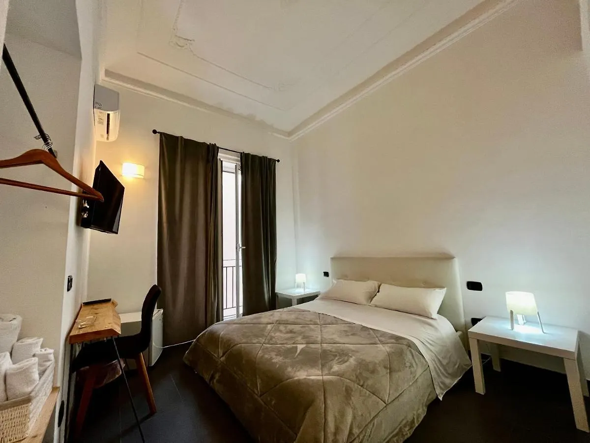 Pupi 93 Rooms Palermo