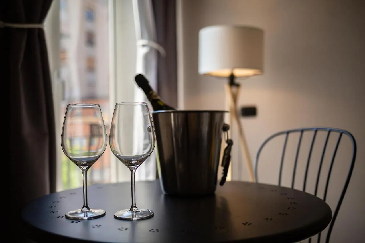 Pupi 93 Rooms Palermo Bed & Breakfast