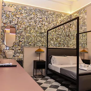 https://mamamia-hostel-guesthouse.palermohotels.org